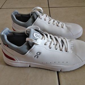 Men's On Roger Cloud Adavantage Size 9.5